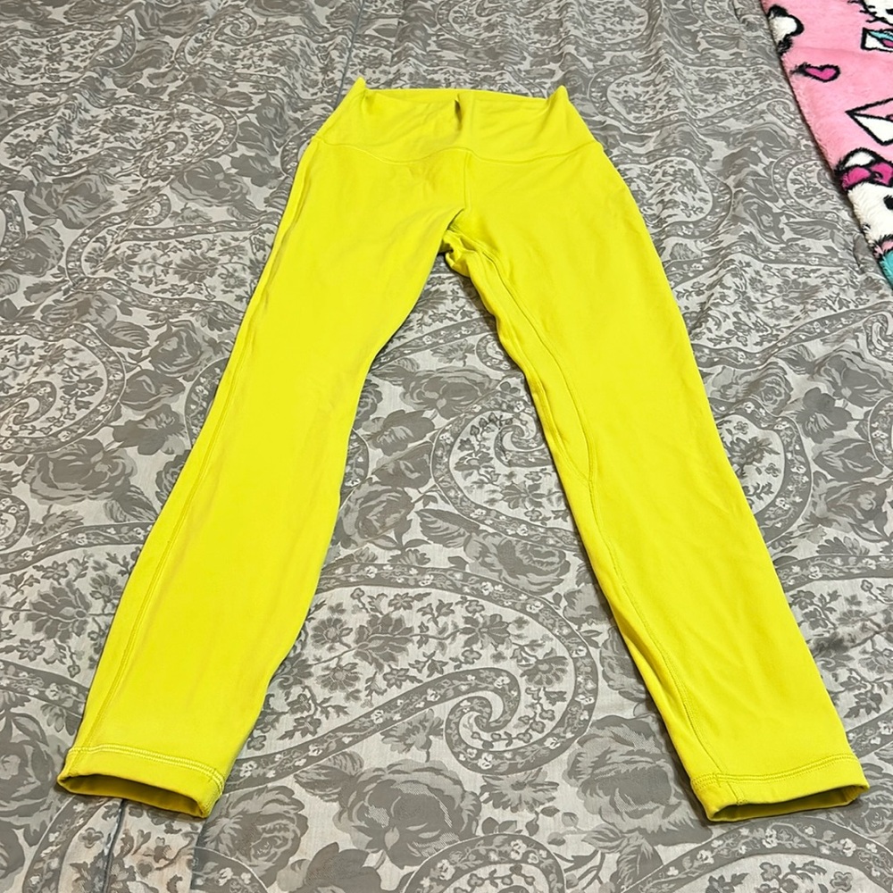 Lululemo leggings, doubled lined,